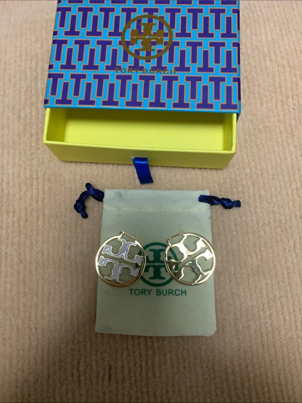 Tory Burch Gold and White Logo Hoop Earrings - Picture 4 of 5